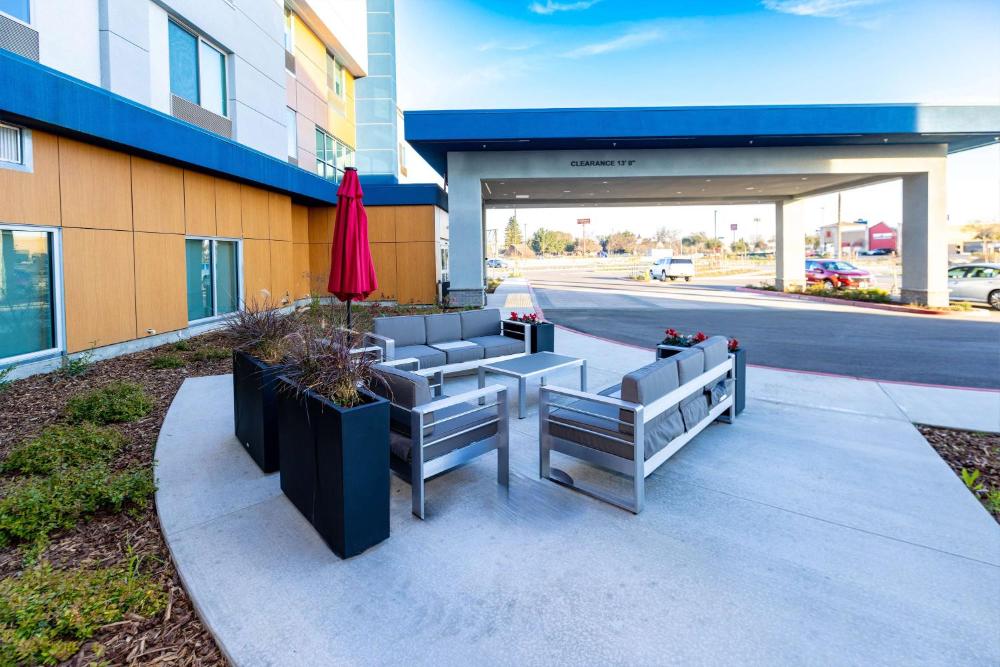 Hampton Inn Selma, Ca
